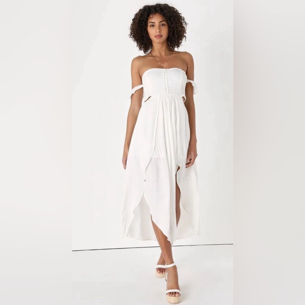 Lush Easy on the Eyes Maxi Dress White side cut out smocked button top S…